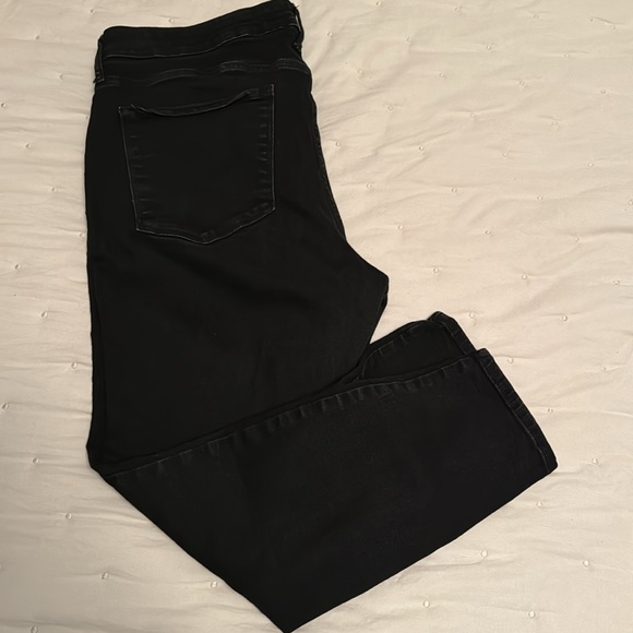 Old Navy Rockstar high rise super skinny jeans, sz 18P - Picture 4 of 4